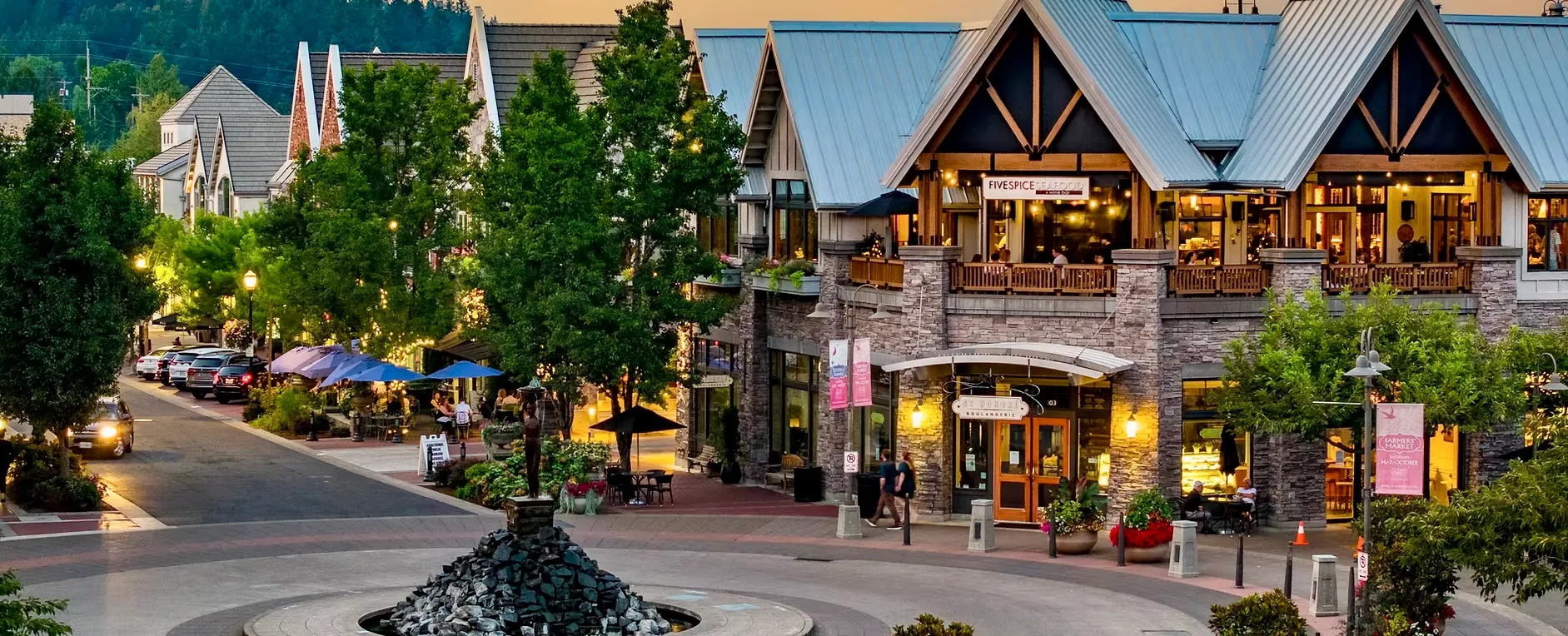 LakeOswegoDowntown